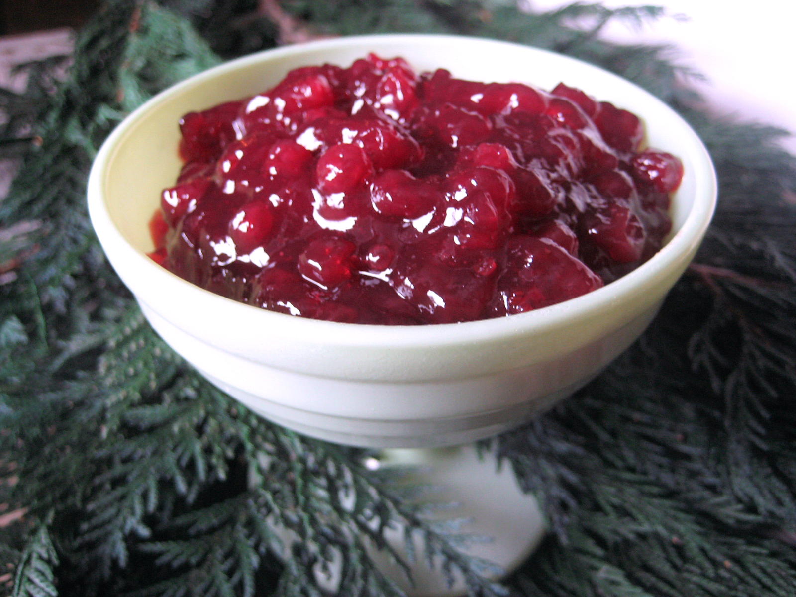 Home-made-Lingonberries-compote