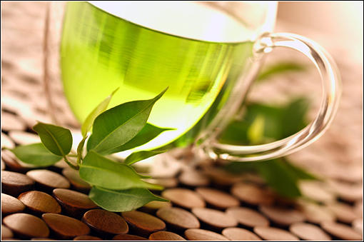 drink-green-tea-to-boost-metabolism